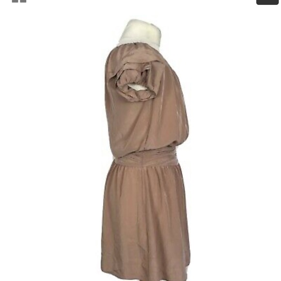 Beige Dress from Europe - Picture 6 of 7